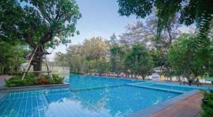ฉัตรนิภา บีช รีสอร์ท  Ban Hat Lek ภายนอก รูปภาพ